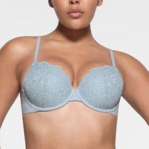 SKIMS Lace-trim Fits Everybody Push Up Bra and Dipped Thong in Light Denim